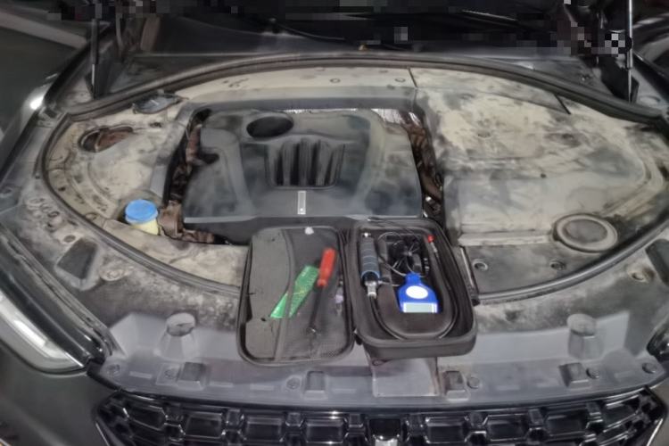 Used Wey VV7 2017 2.0T Flagship Model Engine Bay