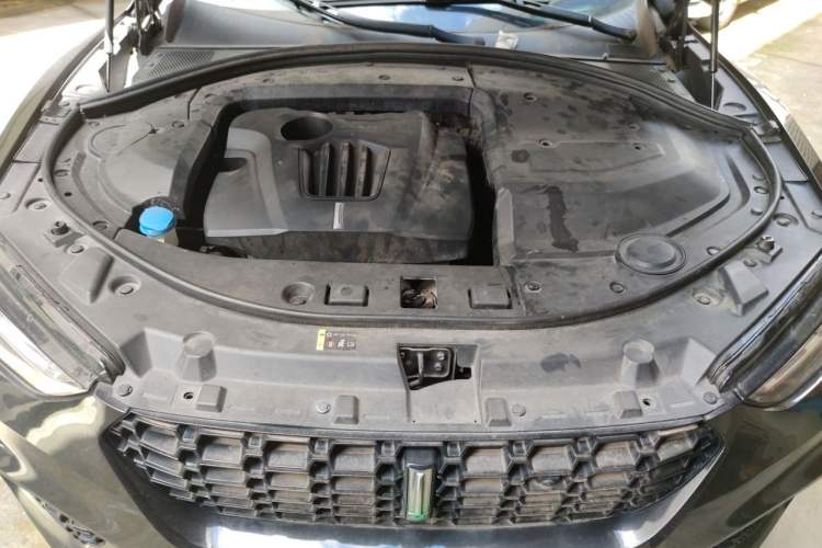 Used Wey VV7 2017 2.0T Flagship Model Engine Bay