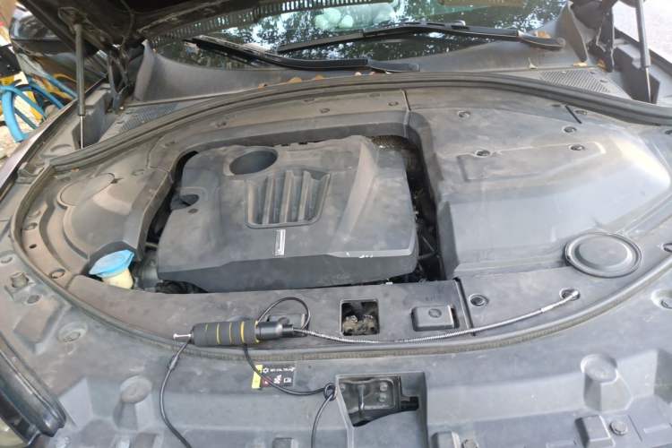 Used Wey VV7 2017 2.0T Flagship Model Engine Bay