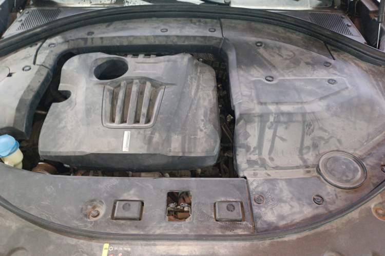 Used Wey VV7 2017 2.0T Flagship Model Engine Bay