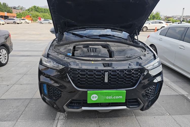 Used Wey VV7 2017 VV7c 2.0T Flagship Model Engine Bay
