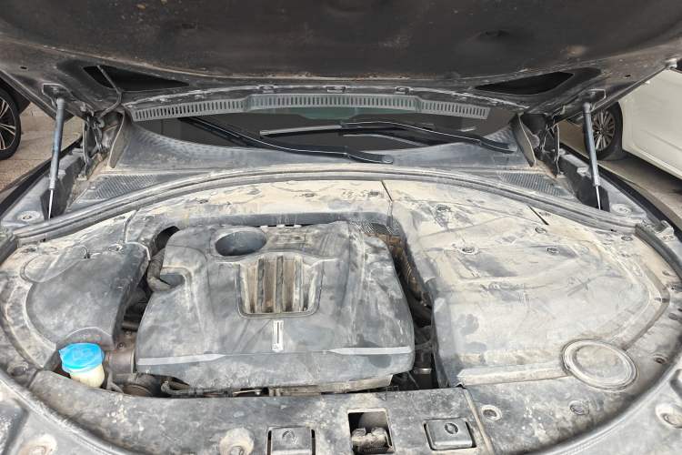 Used Wey VV7 2017 2.0T Flagship Model Engine Bay