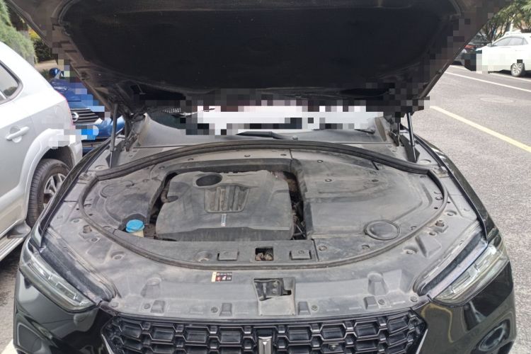 Used Wey VV7 2017 2.0T Flagship Model Engine Bay