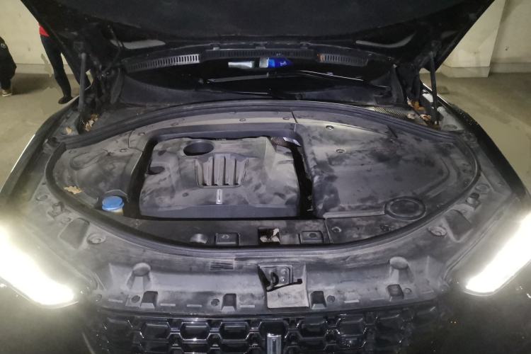 Used Wey VV7 2017 2.0T Flagship Model Engine Bay