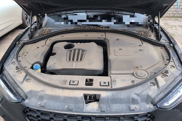 Used Wey VV7 2017 2.0T Ultra-Luxury Version Engine Bay