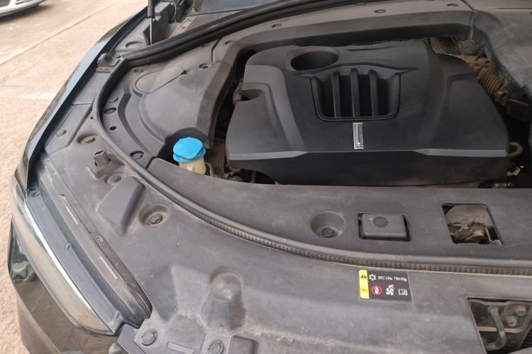 Used Wey VV7 2017 2.0T Luxury Model Engine Bay Right