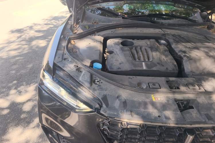 Used Wey VV7 2017 2.0T Flagship Model Engine Bay Right