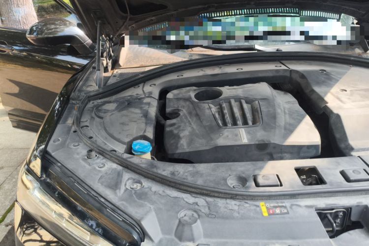 Used Wey VV7 2017 2.0T Flagship Model Engine Bay Right