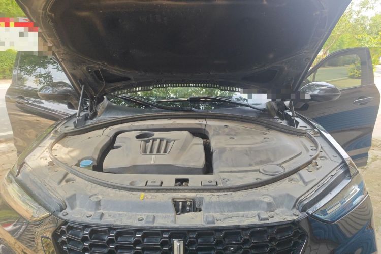 Used Wey VV7 2017 2.0T Flagship Model Engine Bay