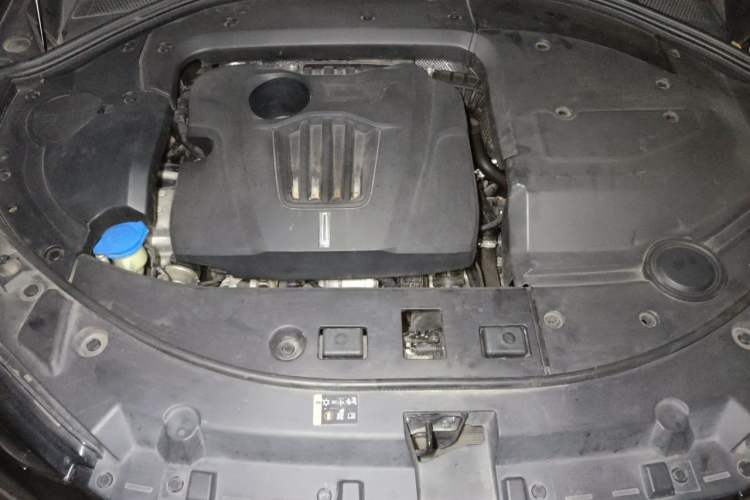 Used Wey VV7 2017 2.0T Flagship Model Engine Bay