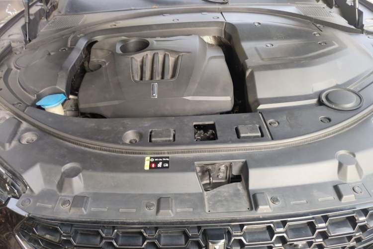Used Wey VV7 2017 2.0T Flagship Model Engine Bay