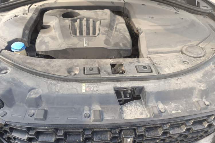 Used Wey VV7 2017 2.0T Flagship Model Engine Bay