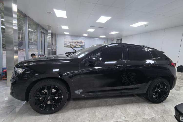 Used Wey VV7 2017 2.0T Flagship Model Exterior 2