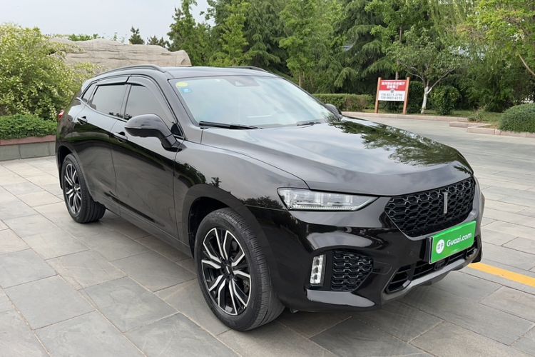 Used Wey VV7 2017 2.0T Flagship Model Exterior 2