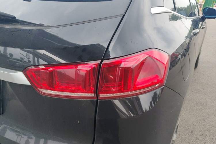 Used Wey VV7 2017 2.0T Flagship Model Exterior 3