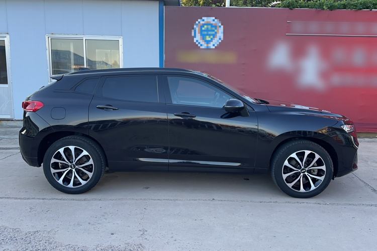 Used Wey VV7 2017 2.0T Ultra-Luxury Version Exterior 5