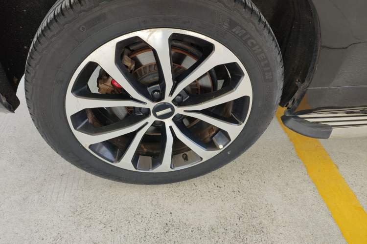 Used Wey VV7 2017 2.0T Ultra-Luxury Version Exterior 5