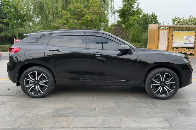 Used Wey VV7 2017 2.0T Flagship Model Exterior 5