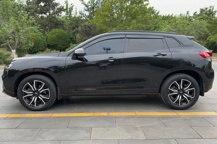 Used Wey VV7 2017 2.0T Flagship Model Exterior 6