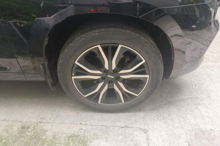 Used Wey VV7 2017 2.0T Ultra-Luxury Version Exterior 7