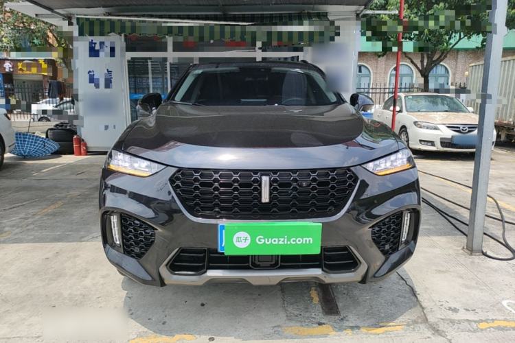Used Wey VV7 2017 2.0T Ultra-Luxury Version Front