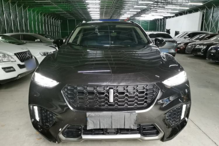 Used Wey VV7 2017 2.0T Ultra-Luxury Version Front