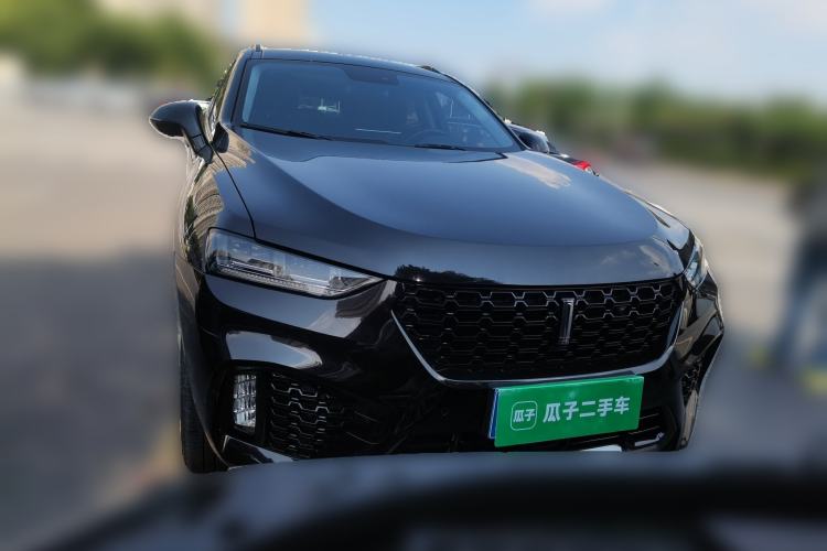 Used Wey VV7 2017 2.0T Ultra-Luxury Version Front