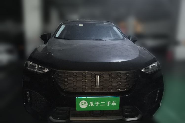 Used Wey VV7 2017 2.0T Ultra-Luxury Version Front