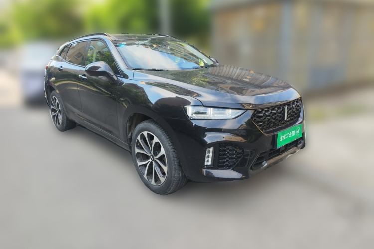 Used Wey VV7 2017 2.0T Ultra-Luxury Version Front Right 45 Deg