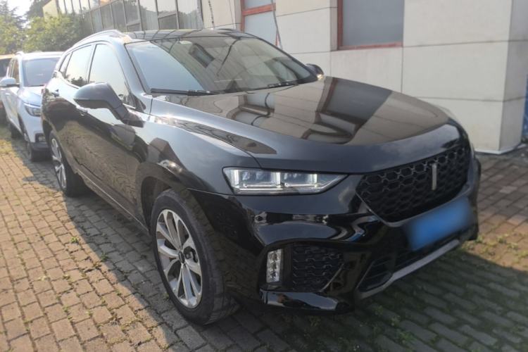 Used Wey VV7 2017 2.0T Ultra-Luxury Version Front Right 45 Deg
