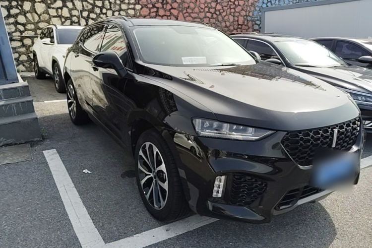 Used Wey VV7 2017 2.0T Ultra-Luxury Version Front Right 45 Deg