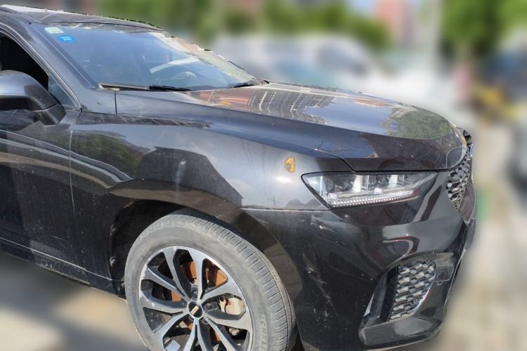Used Wey VV7 2017 2.0T Ultra-Luxury Version Front Right 45 Deg
