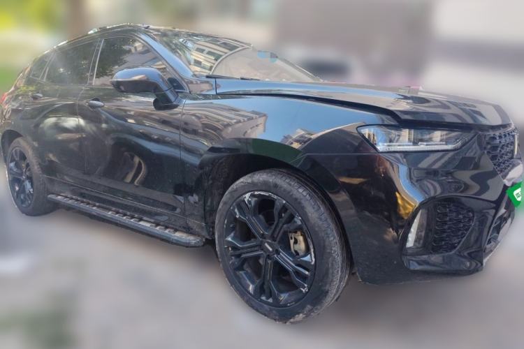Used Wey VV7 2017 2.0T Flagship Model Front Right 45 Deg