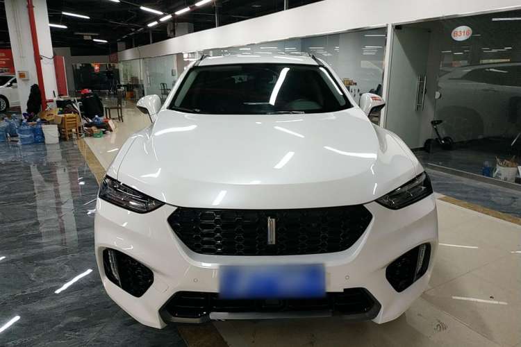 Used Wey VV7 2017 2.0T Ultra-Luxury Version Front