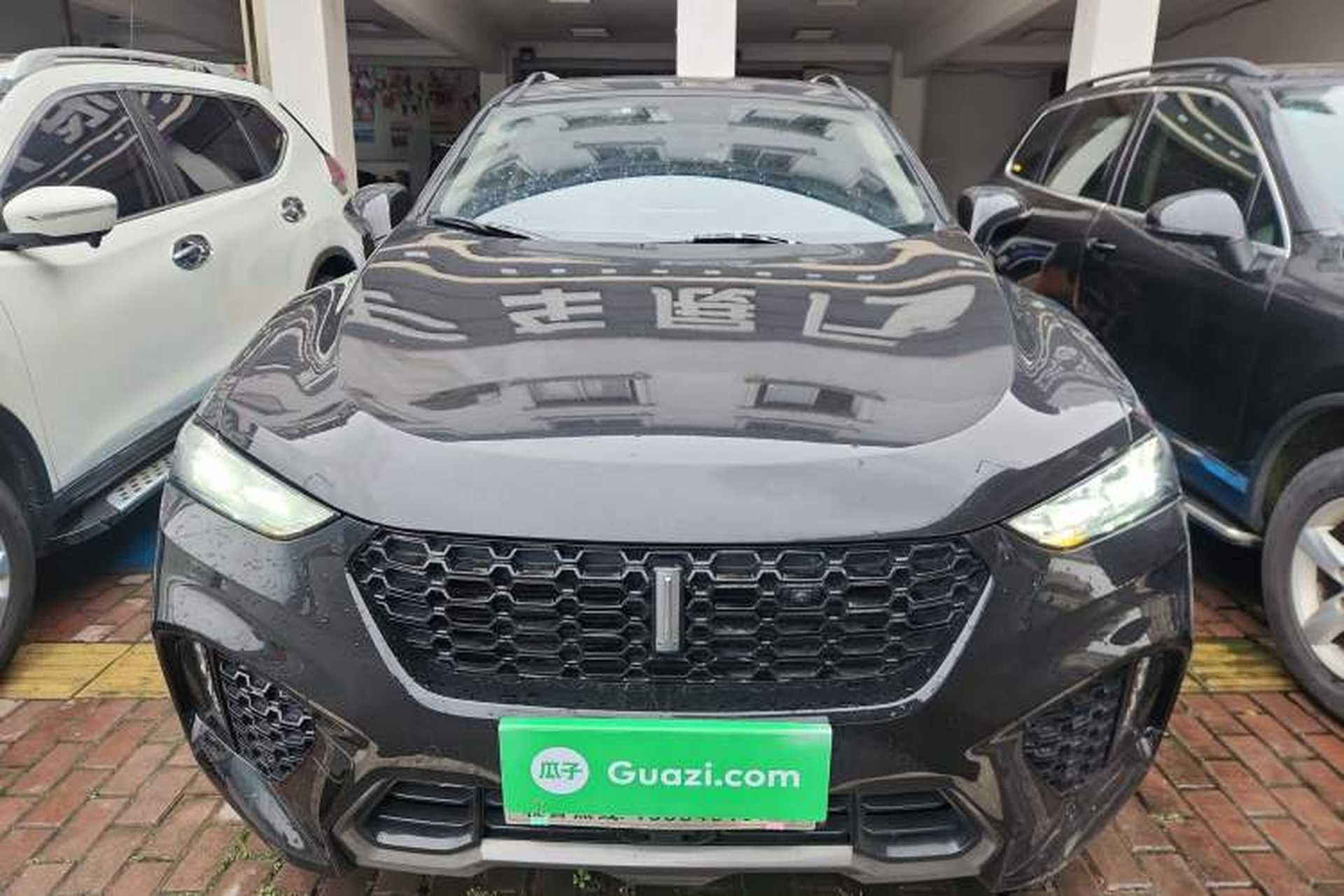 Used Wey VV7 2017 2.0T Ultra-Luxury Version Front
