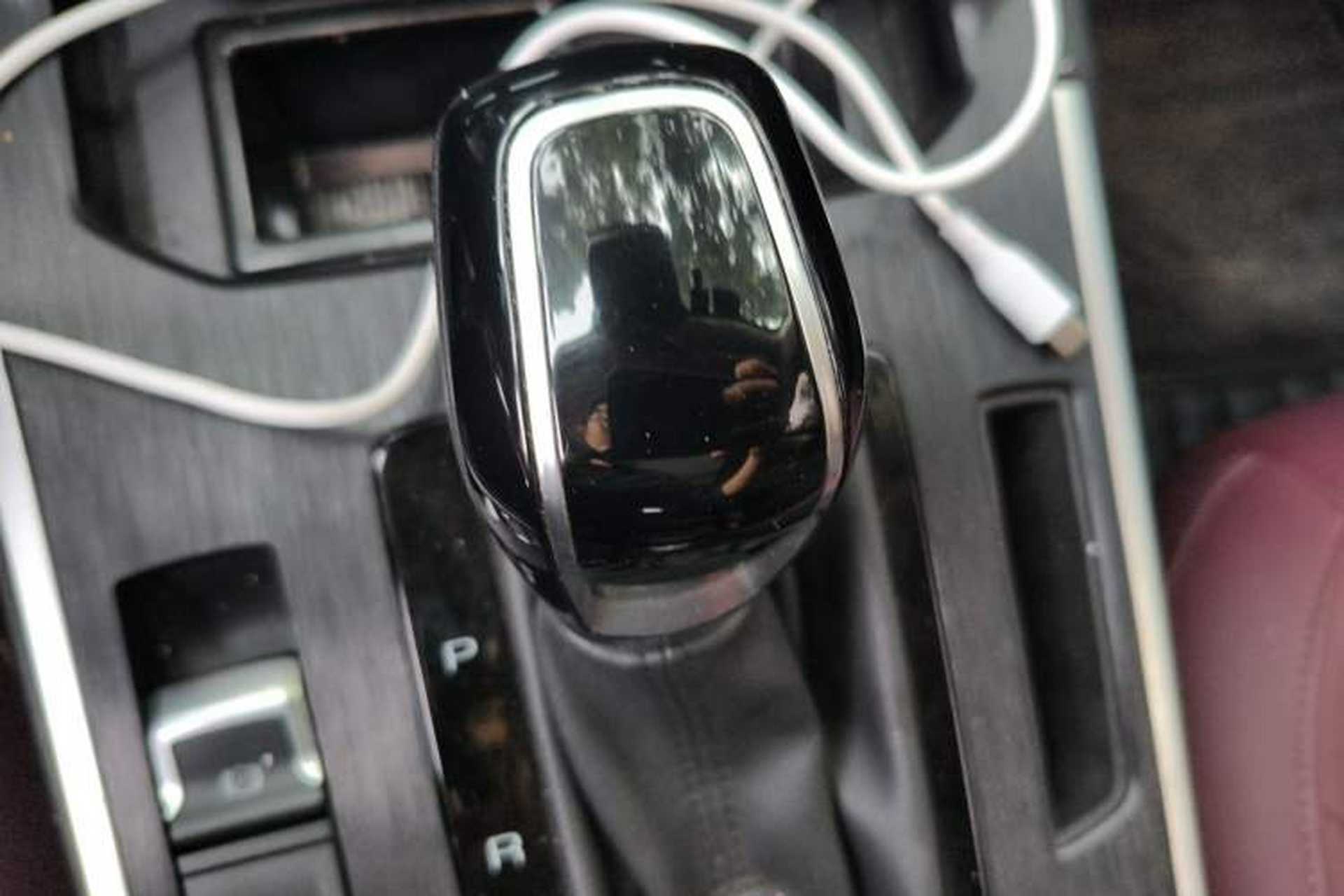 Used Wey VV7 2017 2.0T Flagship Model Gear Lever