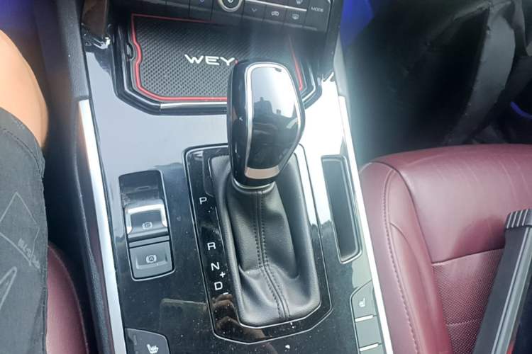Used Wey VV7 2017 2.0T Flagship Model Gear Lever
