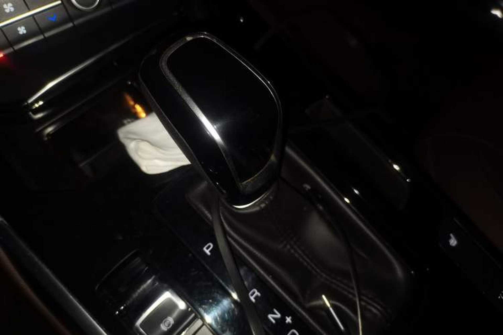 Used Wey VV7 2017 2.0T Flagship Model Gear Lever