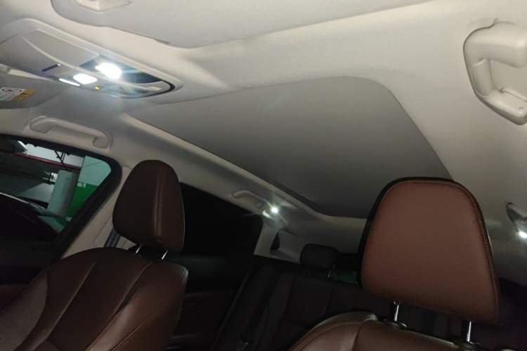 Used Wey VV7 2017 2.0T Flagship Model Headliner