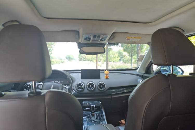 Used Wey VV7 2017 2.0T Flagship Model Headliner