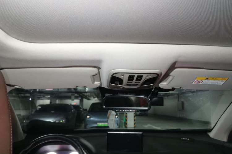 Used Wey VV7 2017 2.0T Flagship Model Headliner