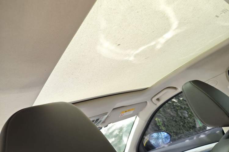 Used Wey VV7 2017 2.0T Ultra-Luxury Version Headliner