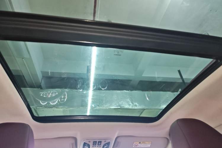 Used Wey VV7 2017 2.0T Flagship Model Headliner