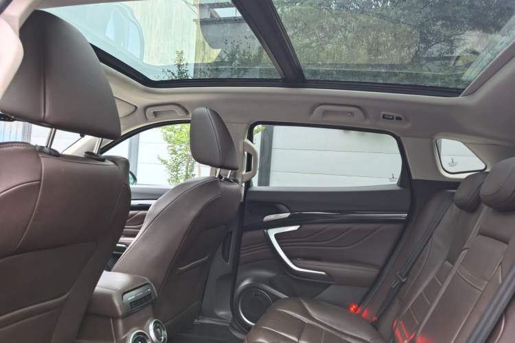 Used Wey VV7 2017 2.0T Flagship Model Headliner