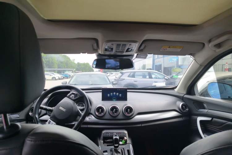 Used Wey VV7 2017 2.0T Luxury Model Headliner