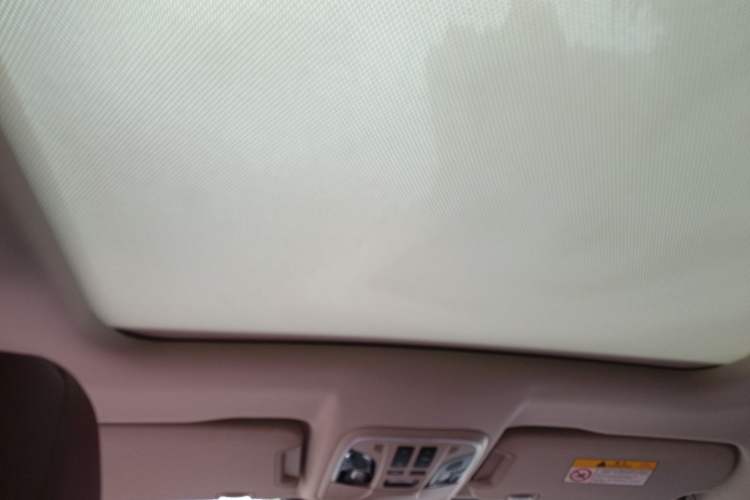 Used Wey VV7 2017 2.0T Flagship Model Headliner