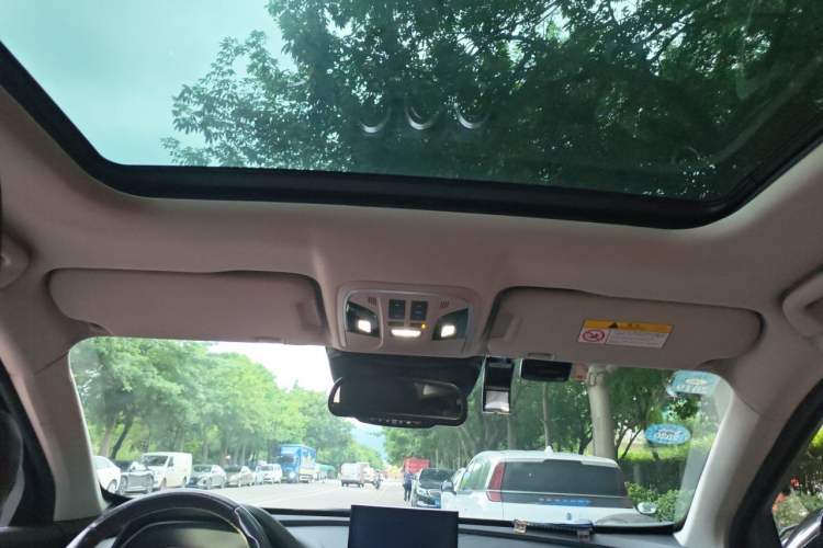 Used Wey VV7 2017 2.0T Ultra-Luxury Version Headliner