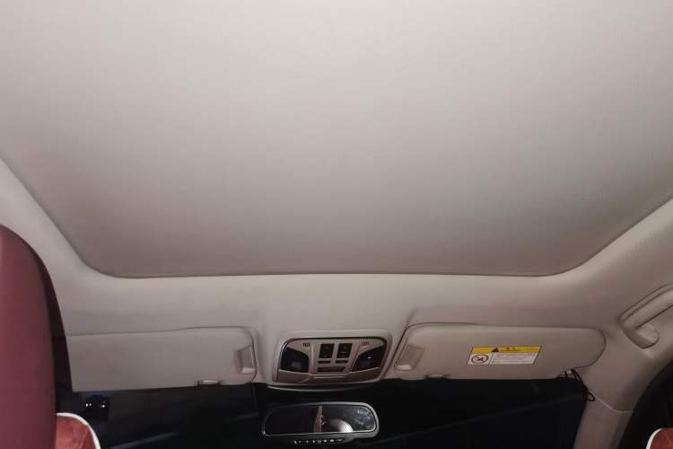 Used Wey VV7 2017 2.0T Ultra-Luxury Version Headliner