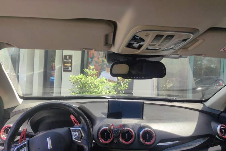 Used Wey VV7 2017 2.0T Flagship Model Headliner
