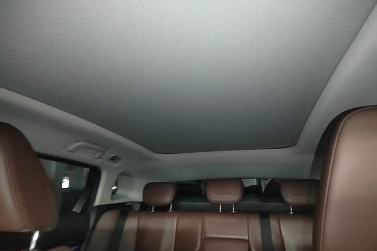 Used Wey VV7 2017 2.0T Flagship Model Headliner